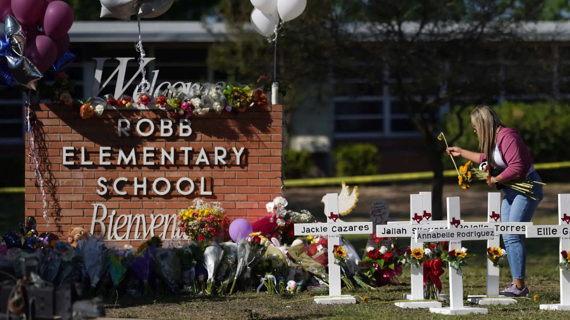 Podía ser violento, pero no era un monstruo, dice la madre del tirador en primaria de Texas